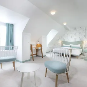 Hotel Le Lapin Blanc Paris
